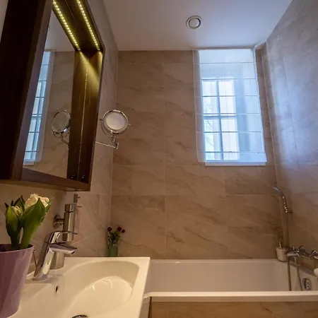 Meribel טטרנסקה לומניקה