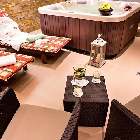 Meribel * Tatranská Lomnica